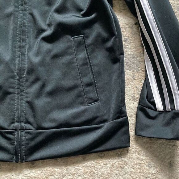 Boy's Adidas Zip Jacket Black size XS 5 - Picture 3 of 3
